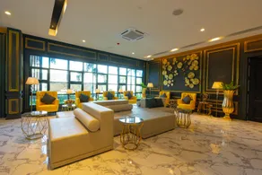 Belle Grand Hotel - Image 4