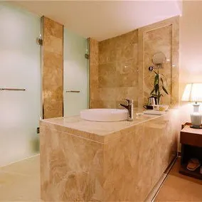 Zhongzhou International Hotel - Image 2