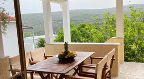 Rustic and Spacious House - Image 4