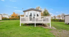 Seton Sands Gullane Luxe Lodge 3BR Sleeps 8 WiFi - Image 4