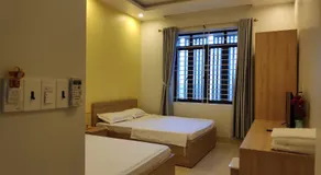 Latte Motel - Image 2