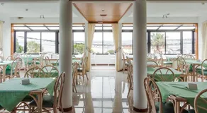 Hotel Ricadi - Image 4