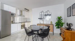 Caleta Homes - Apartamentos Pompidou - Image 4