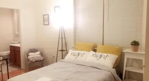 Cozy bedrooms at University City in Philadelphia - Image 2