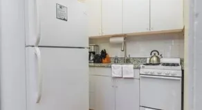Centrally Located Back Bay 1 Bedroom - Image 3