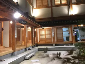 나비잠한옥호텔 - Image 2
