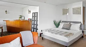 Cheerful Studio Getaway/Garden/By Lake State Park. - Image 2