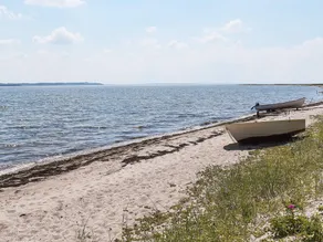 6 person feriebolig i Thyholm - Image 1