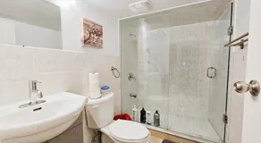 Suite Toronto Riverdale - Image 2