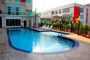 906 Premier Hotel - Image 5