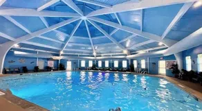 Charming Family Friendly House, Hot tub, Playroom - Image 4