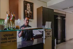 SPOT ON 76708 Shourya Lodge - Image 4