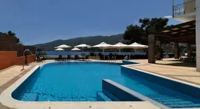 Golden View - Image 3