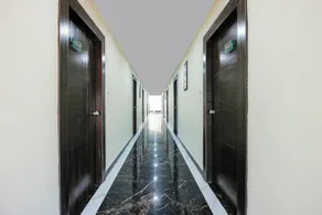 OYO 69411 Hotel Mega MAK International - Image 3