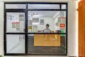 OYO 81288 Hotel Cozy Stay - Image 2