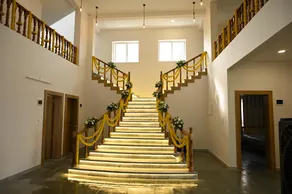 Neer by Monarch Stays - Image 3