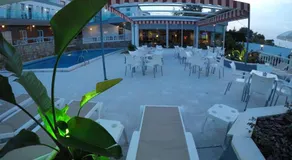 Hotel Complejo Los Rosales - Image 4