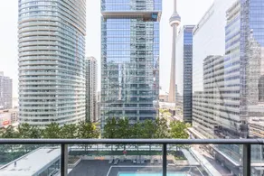 Maple Leaf Suites - Image 5