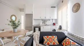 Apartamento en Sotrondio cerca del río Nalón - Image 4