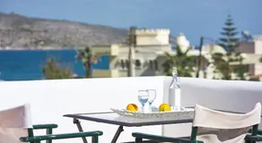 Eva Suites & Apartments - Image 5