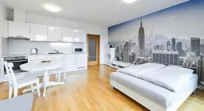 Garden Towers Apartments - Image 2