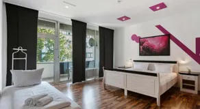 Berlin Central Premium Apartments for Groups - Image 2