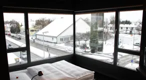Kult Hotel - Image 2