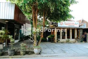 Flamboyan Asri Syariah Mitra RedDoorz near Kampung Inggris Pare - Image 5