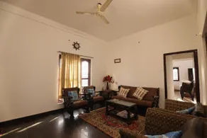 Private Farmvilla in Bengaluru - Image 2