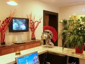 Hotel Versailles - Image 2
