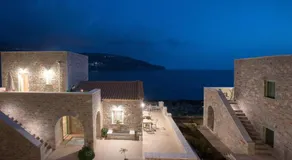 Alkyon SeaSide Studios - Image 4
