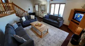 Big Blue Lake House complete with Game Room - Image 2
