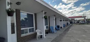 Regal Motel - Image 2