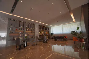 EZZI HOTEL - Image 2