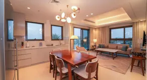 Luxurious apartment at address residences - Image 4
