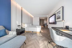 Atour Hotel Jinan Jingshidong Road Medicine Valley - Image 2