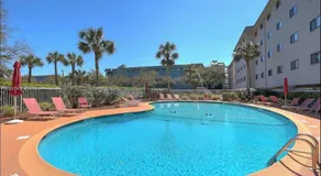 Family Getaway - Boardwalk to the Beach, 3 pools, Tennis - Image 2