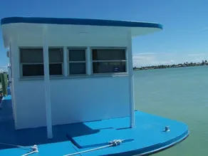 Floating Sea Cove Resort & Marina - Image 5