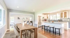 Luxurious Hamptons House with Heated Pool & Grill - Image 3