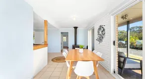 Kianga Lodge, 1 Sunset Blvd - Image 3