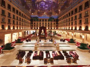 Zhongjia Palace Hot Spring Hotel - Image 4