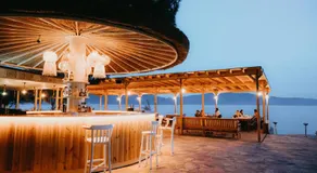 Pino Mar Luxury Bungalows - Image 3