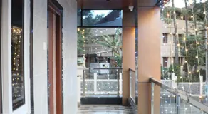 Silver Mist Residency - Image 3