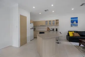 Spacious Glenunga Home with Garage Parking - Image 3