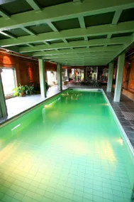 Green Hotel - Image 5