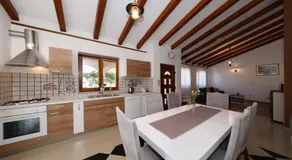 House Stratus - Image 5