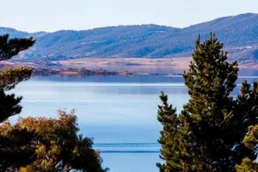 Summit 9 - Stylish 3BR Apartment l Amazing Lake Views l WiFi l BBQ l Air-Con - Image 5