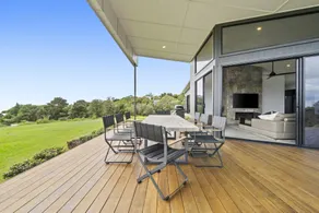 Scenic House with Private Yard & BBQ Area - Image 3