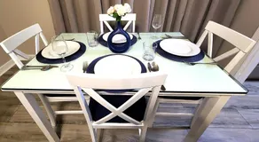 Beautiful Guesthouse, Sleeps 4 - Kitchen, Private Laundry, AC, Parking, 65' TV, Close to Stores, Restaurants & Beach - Image 4