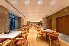 IU Hotels· Lanzhou Xike Station Huanghelou Branch - Image 3